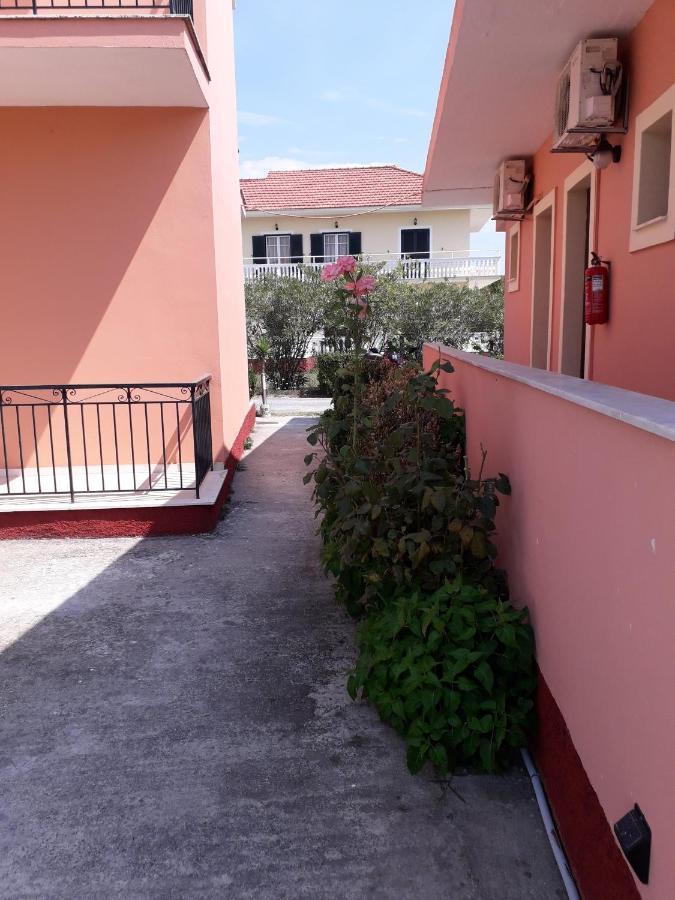 Kostas Apartments Sidari  Luaran gambar